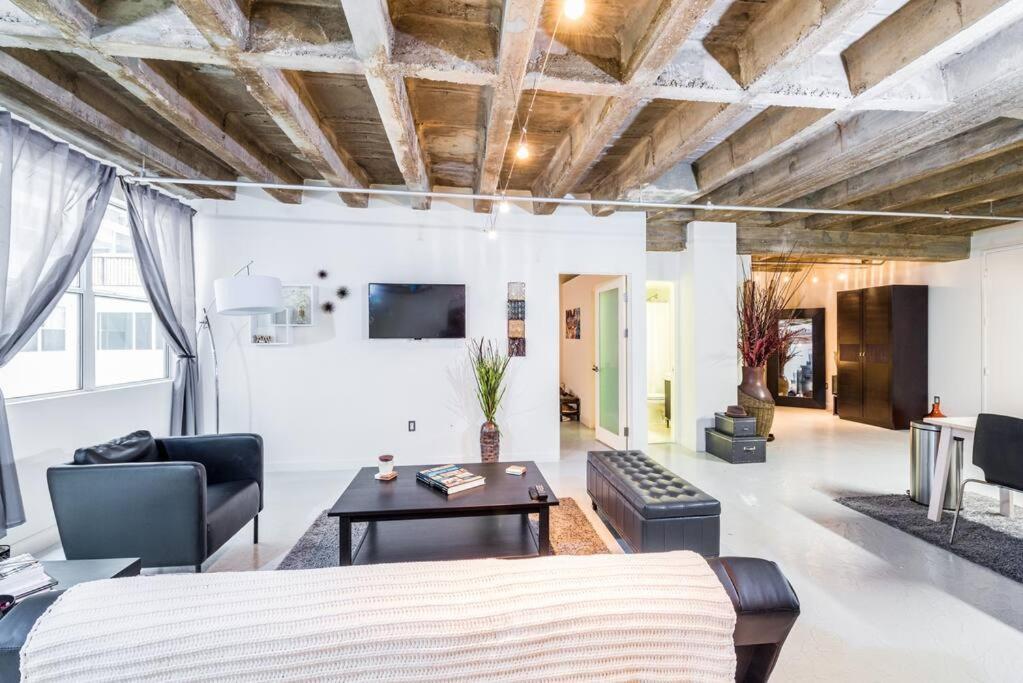 Newly Renovated 1Bdrm Loft Dtla And Rooftop Pool Apartamento *
